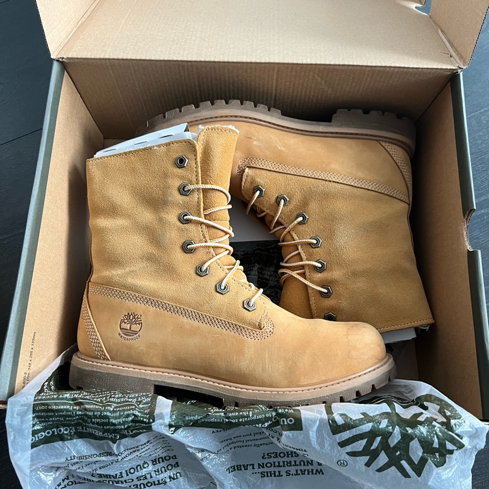 Timberland roll-top boots